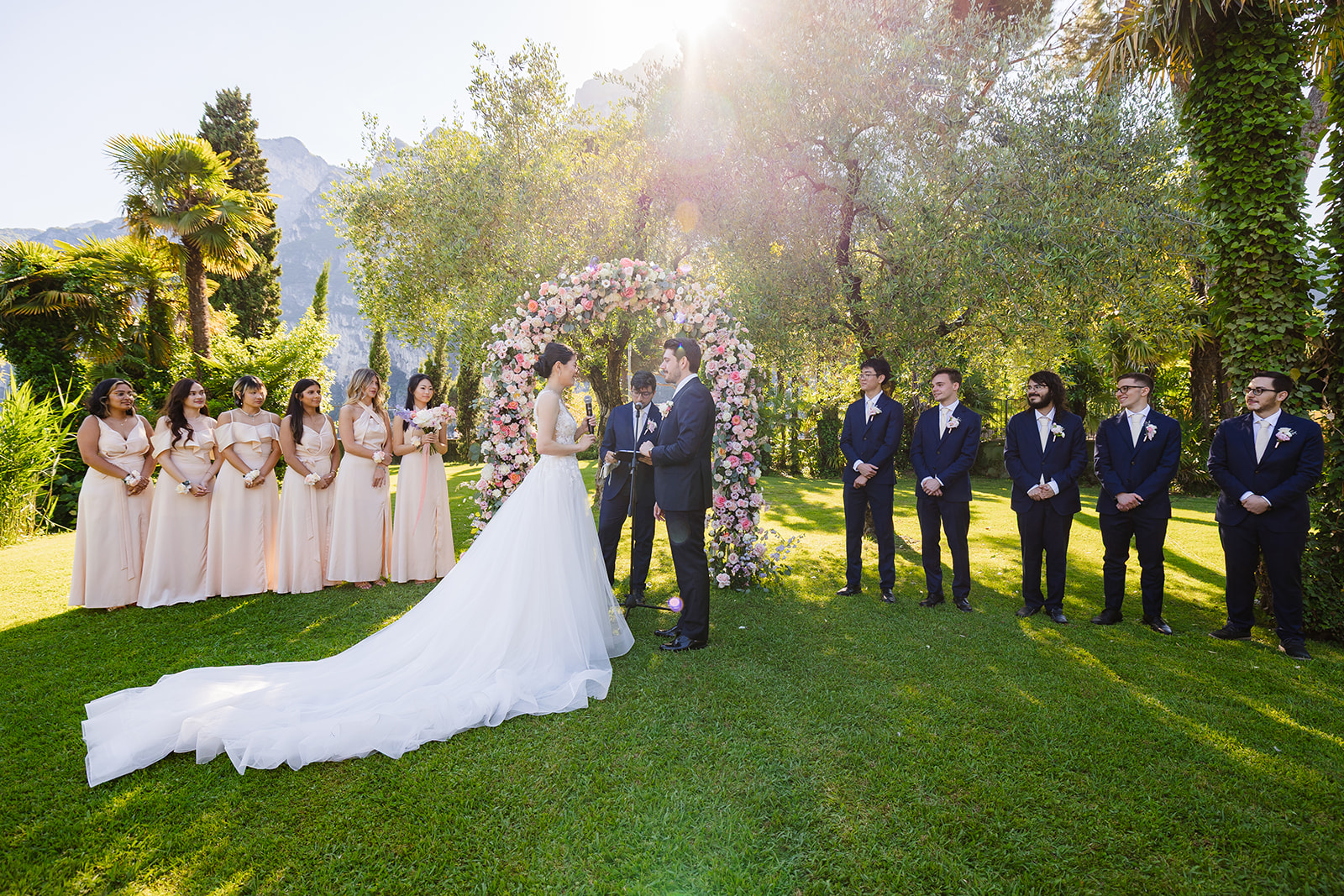 Fotografo matrimonio Riva del Garda – cerimonia al tramonto sul Lago di Garda